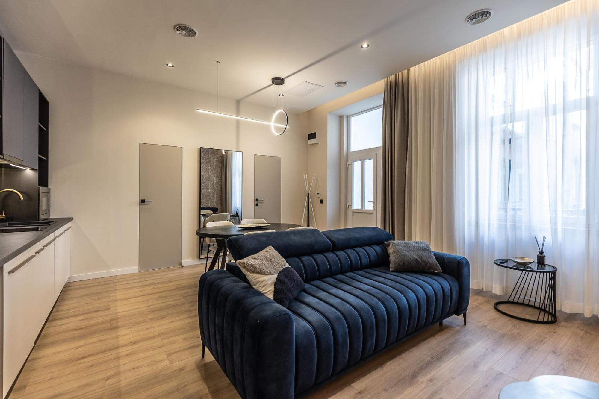Kobi Luxury Apartment 2 บูดาเปสต์ ภายนอก รูปภาพ